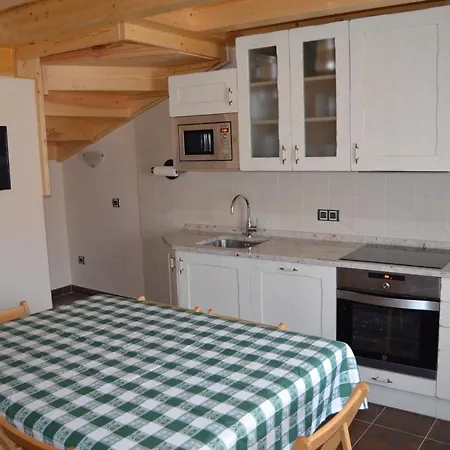Сasa de vacaciones Casa Alubia Fuentelcésped